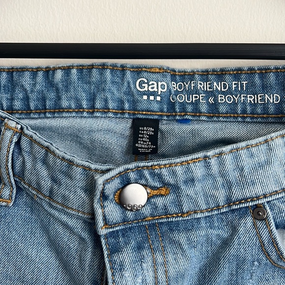 Gap 1969 Boyfriend Jeans - Picture 2 of 8